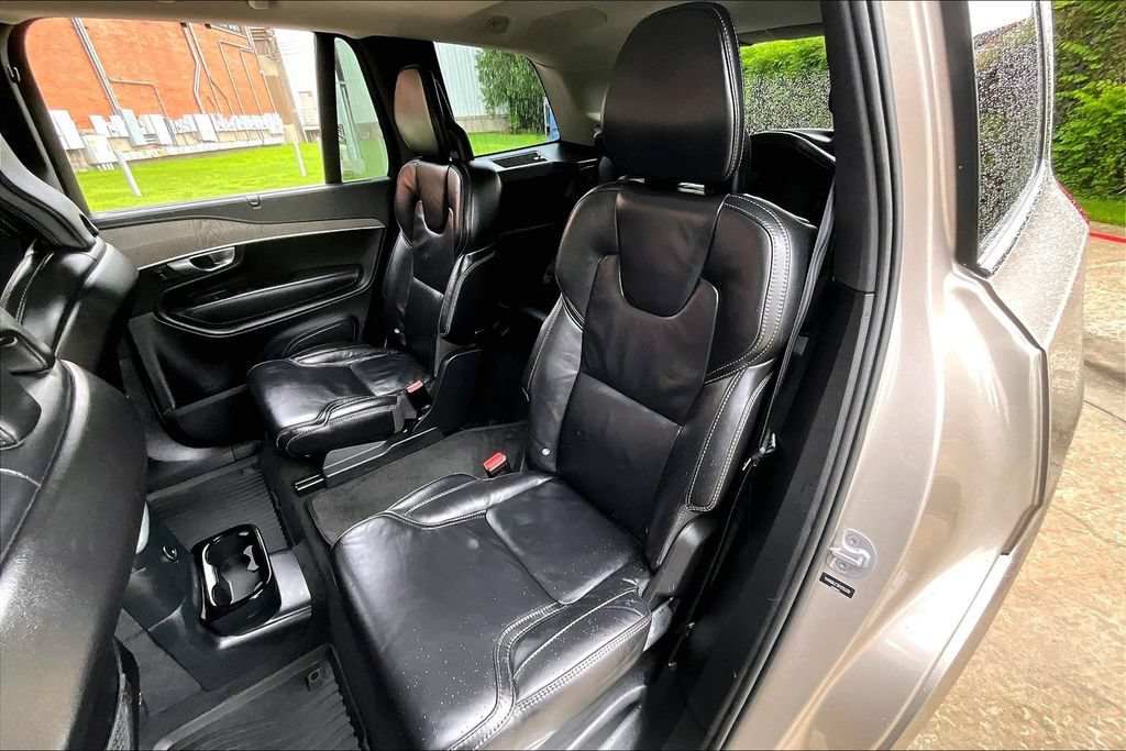 Certified 2024 Volvo XC90 T8 Ultimate w/ Protection Package Premier AWD/4WD image 34