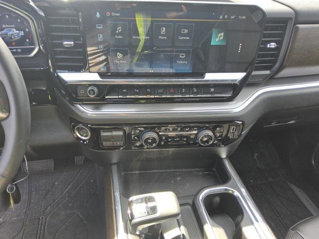 Used 2025 Chevrolet Silverado 1500 High Country w/ Technology Package image 9