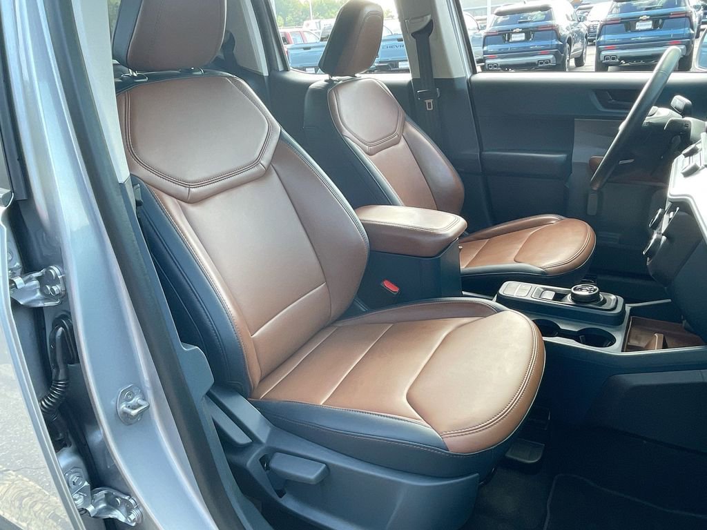 Used 2023 Ford Maverick Lariat w/ Lariat Luxury Package image 29