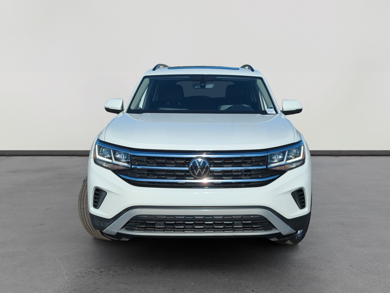 Used 2023 Volkswagen Atlas SE w/ Panoramic Sunroof Package image 8