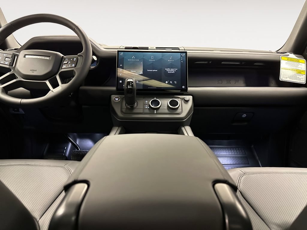 New 2026 Land Rover Defender 110 X-Dynamic SE AWD/4WD image 11