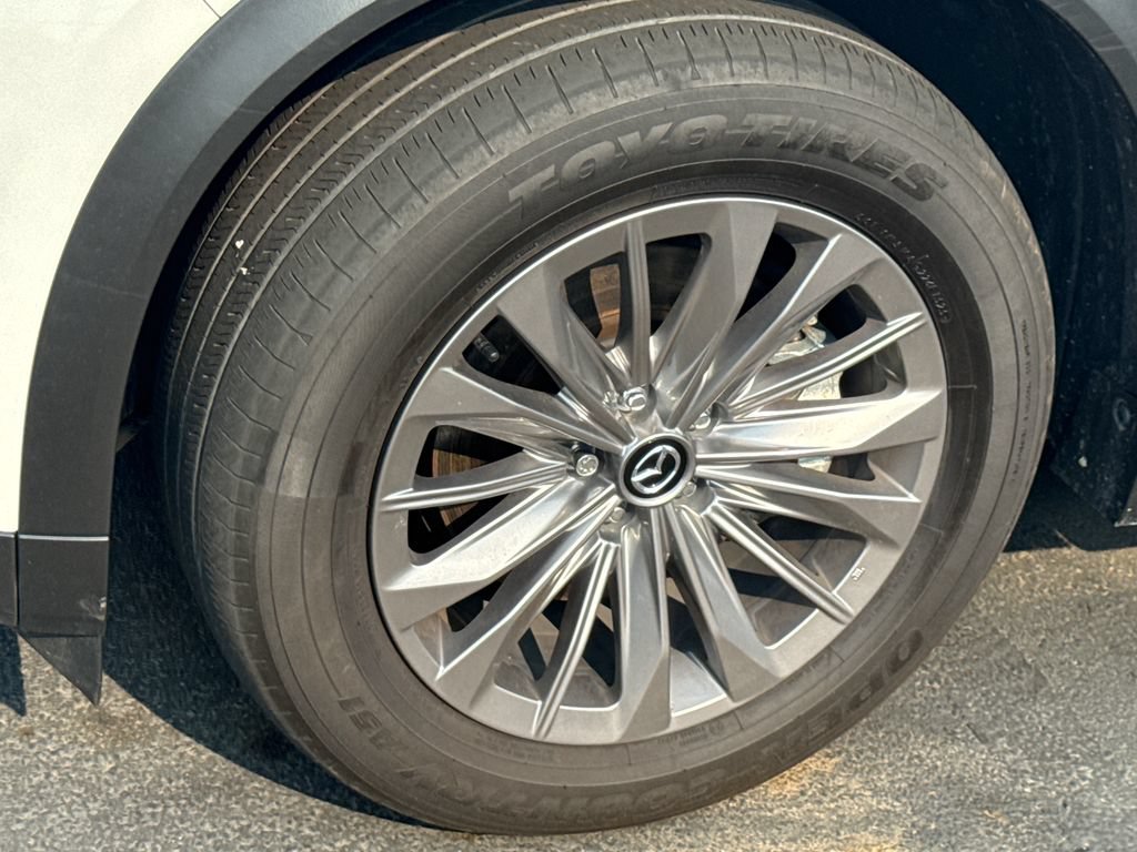 Used 2025 MAZDA CX-90 Plug-In Hybrid w/ Preferred AWD/4WD image 9