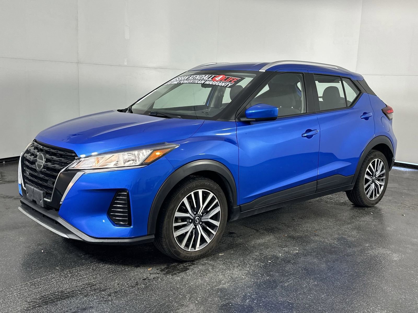 Certified 2021 Nissan Kicks SV image 4