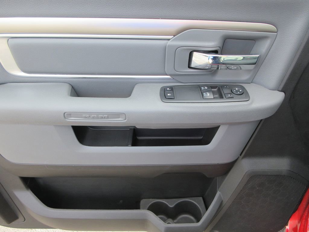 Used 2019 RAM 1500 Tradesman w/ Chrome Plus Package image 17