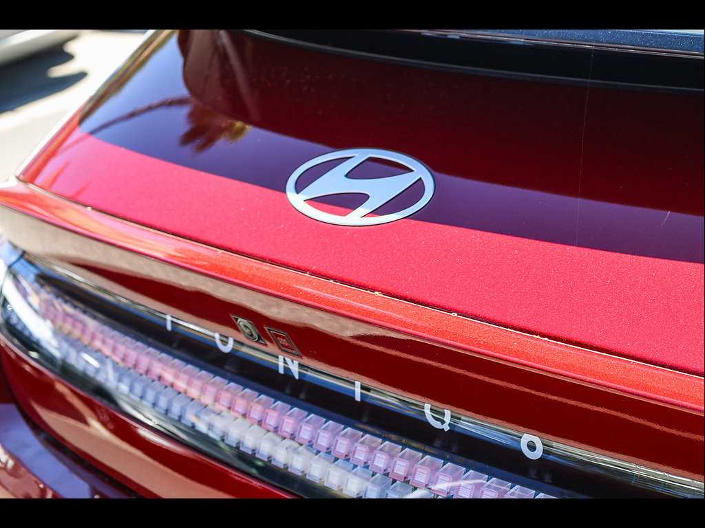 Certified 2024 Hyundai Ioniq 6 SEL RWD image 13