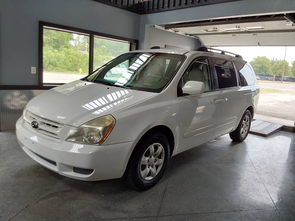 Used 2008 Kia Sedona LX FWD image 11