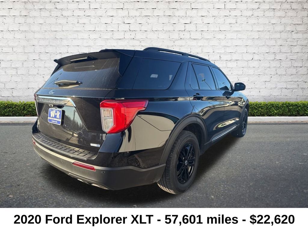 Used 2020 Ford Explorer XLT image 4