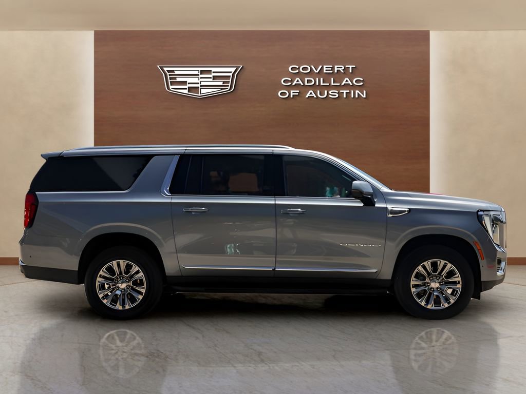 Used 2025 GMC Yukon XL Denali AWD/4WD image 5