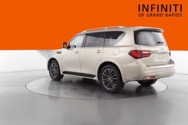 Used 2023 INFINITI QX80 Sensory AWD/4WD image 5