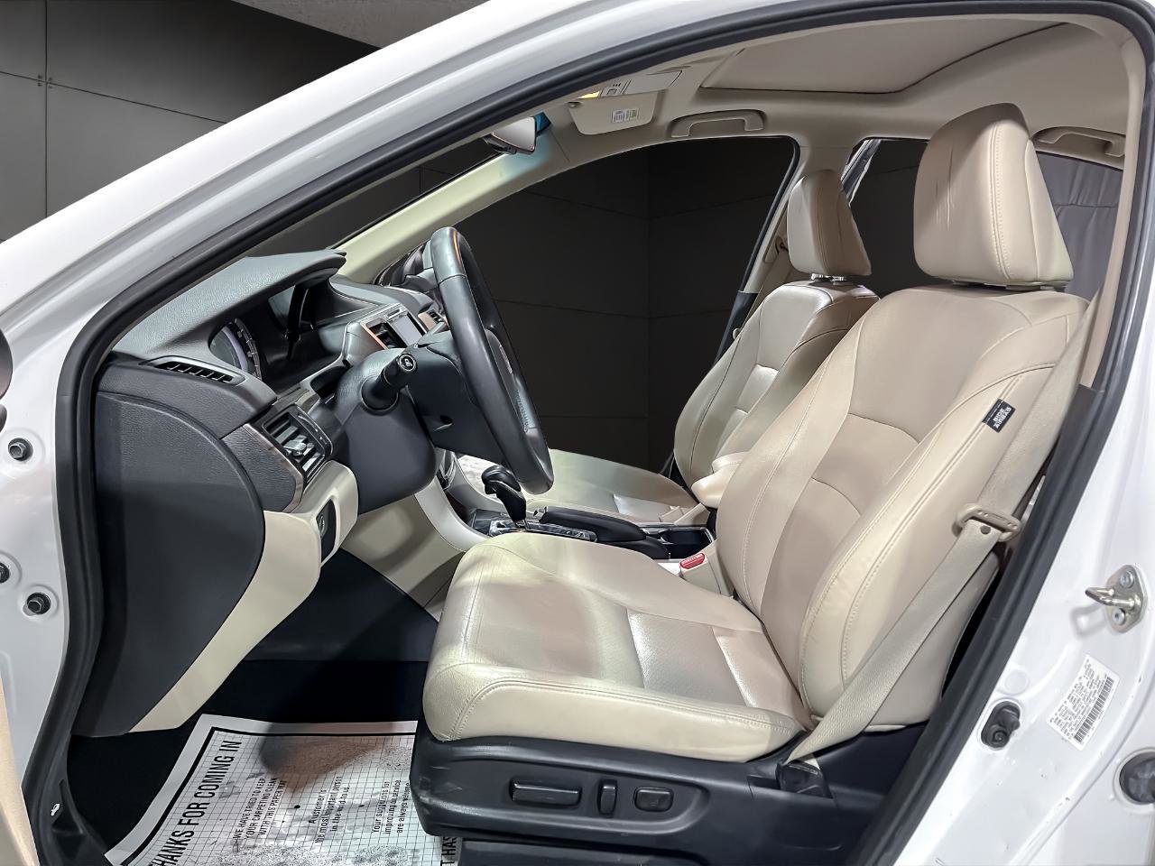 Used 2016 Honda Accord EX-L image 9