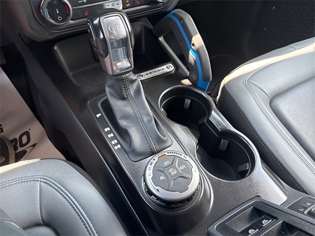 Used 2022 Ford Bronco Black Diamond image 16