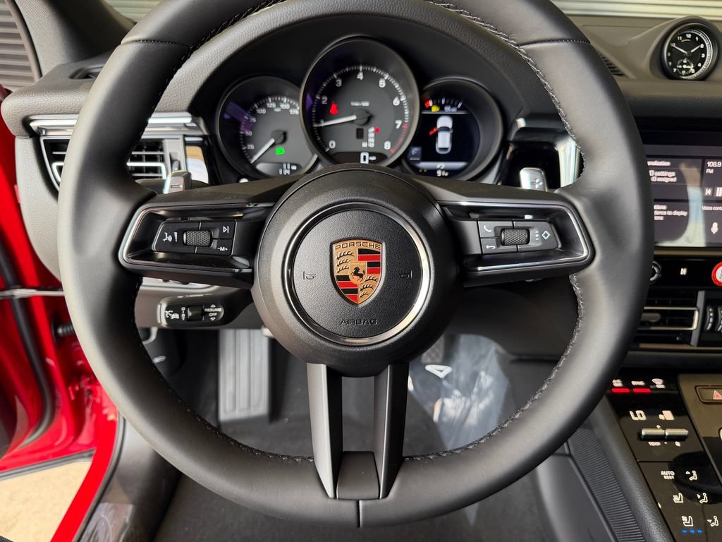 New 2026 Porsche Macan AWD/4WD image 16