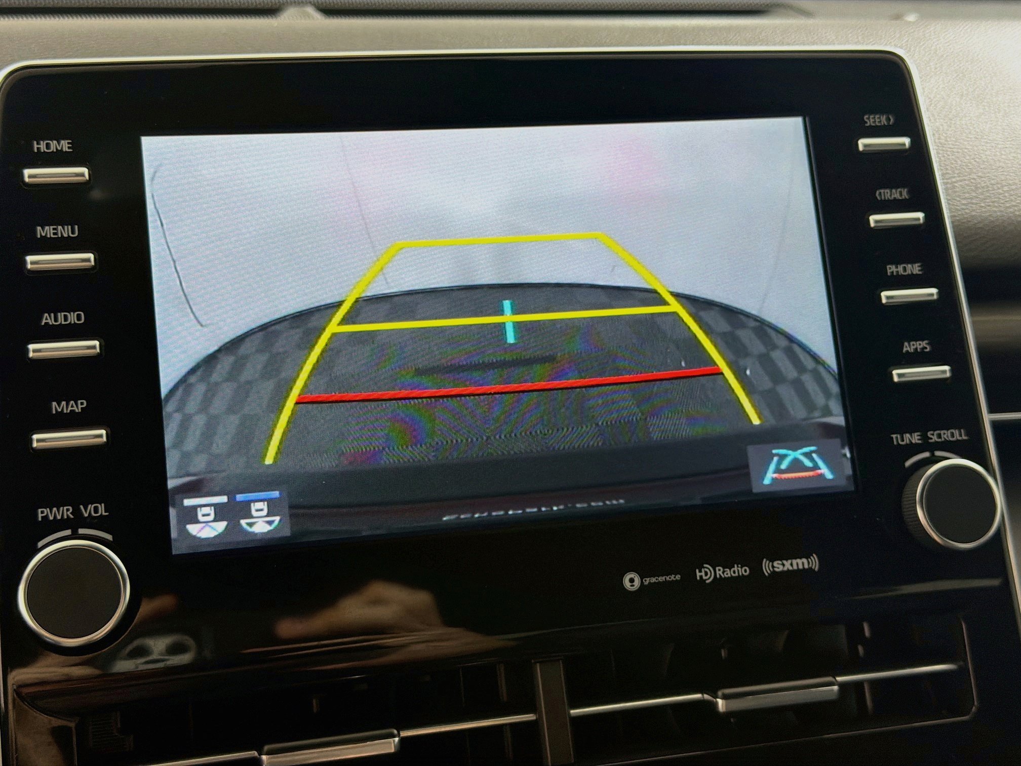 Used 2022 Toyota Avalon XLE FWD image 23