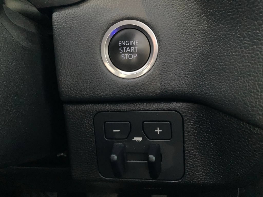 Used 2023 Toyota Tundra Limited AWD/4WD image 20