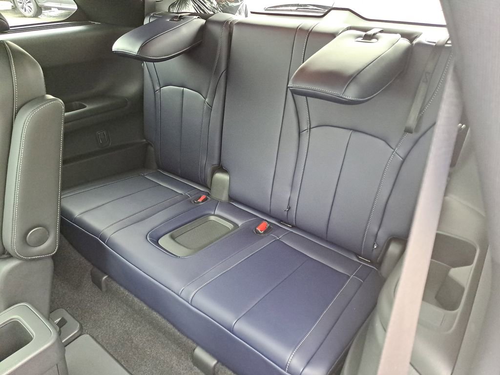 New 2026 INFINITI QX60 Sport w/ Dark Cargo Package image 18