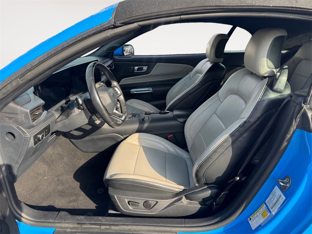Used 2024 Ford Mustang Premium image 9