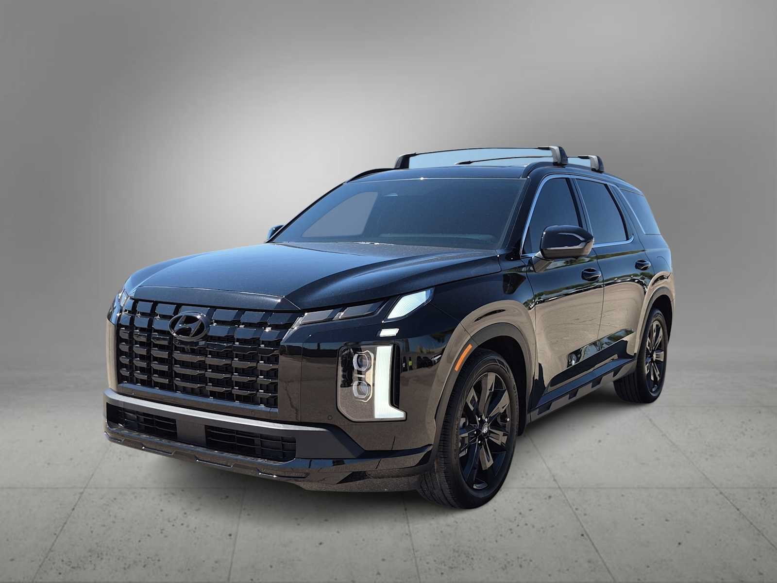 Used 2025 Hyundai Palisade XRT FWD image 4