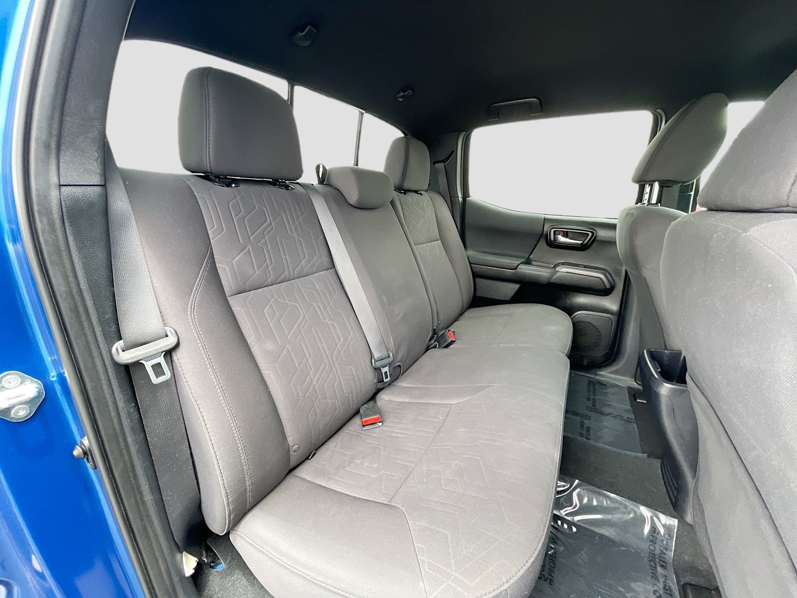 Used 2017 Toyota Tacoma TRD Sport w/ Tow Package RWD image 16