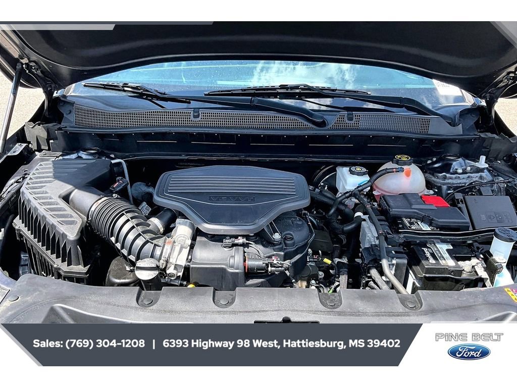 Used 2021 Chevrolet Blazer RS w/ Enhanced Convenience Package FWD image 8