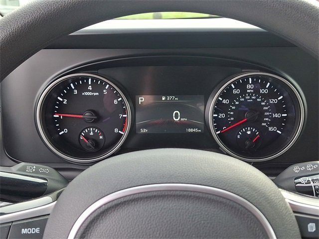 Used 2024 Kia Carnival LX image 21