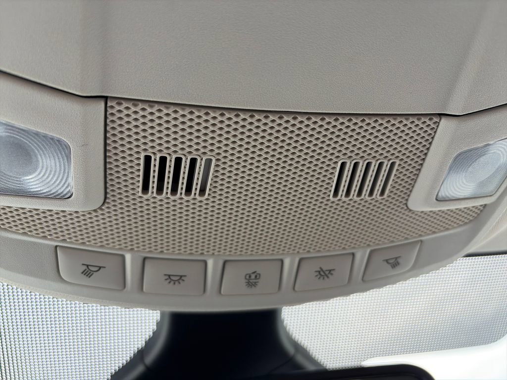 Used 2024 Ford Edge SEL w/ Convenience Package image 36