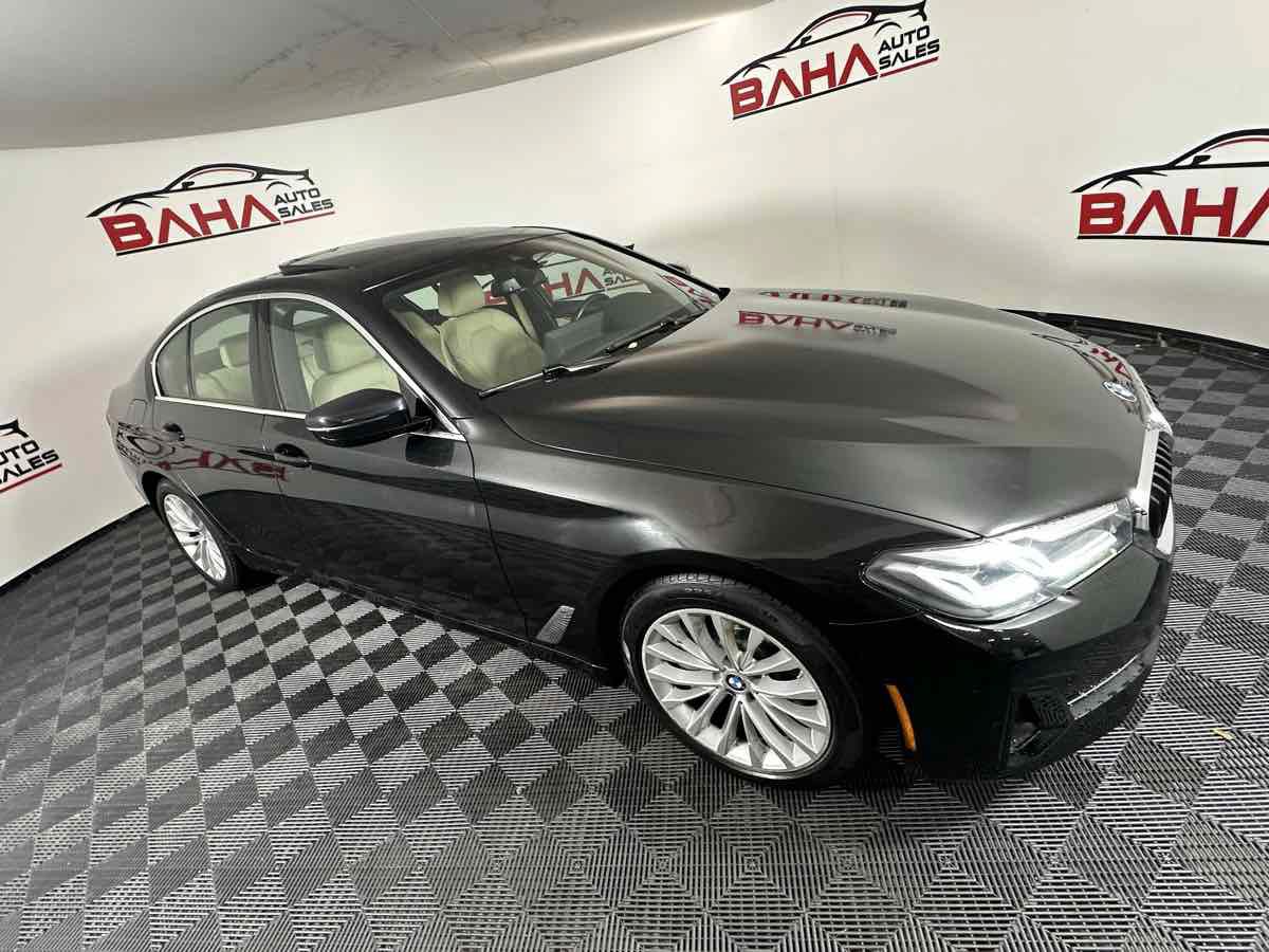 Used 2023 BMW 530i xDrive w/ Convenience Package AWD/4WD image 11