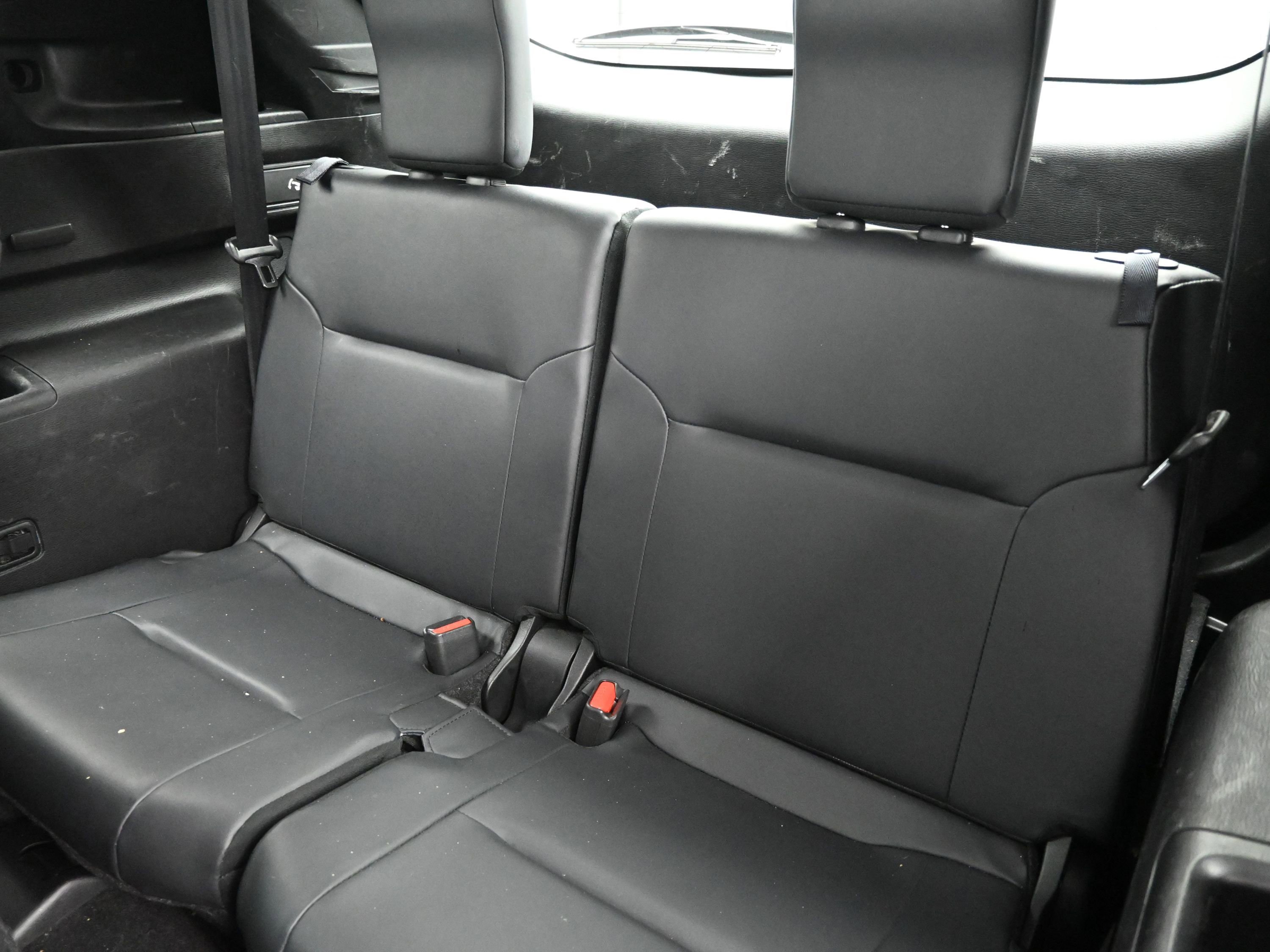 Used 2023 Mitsubishi Outlander SE image 23