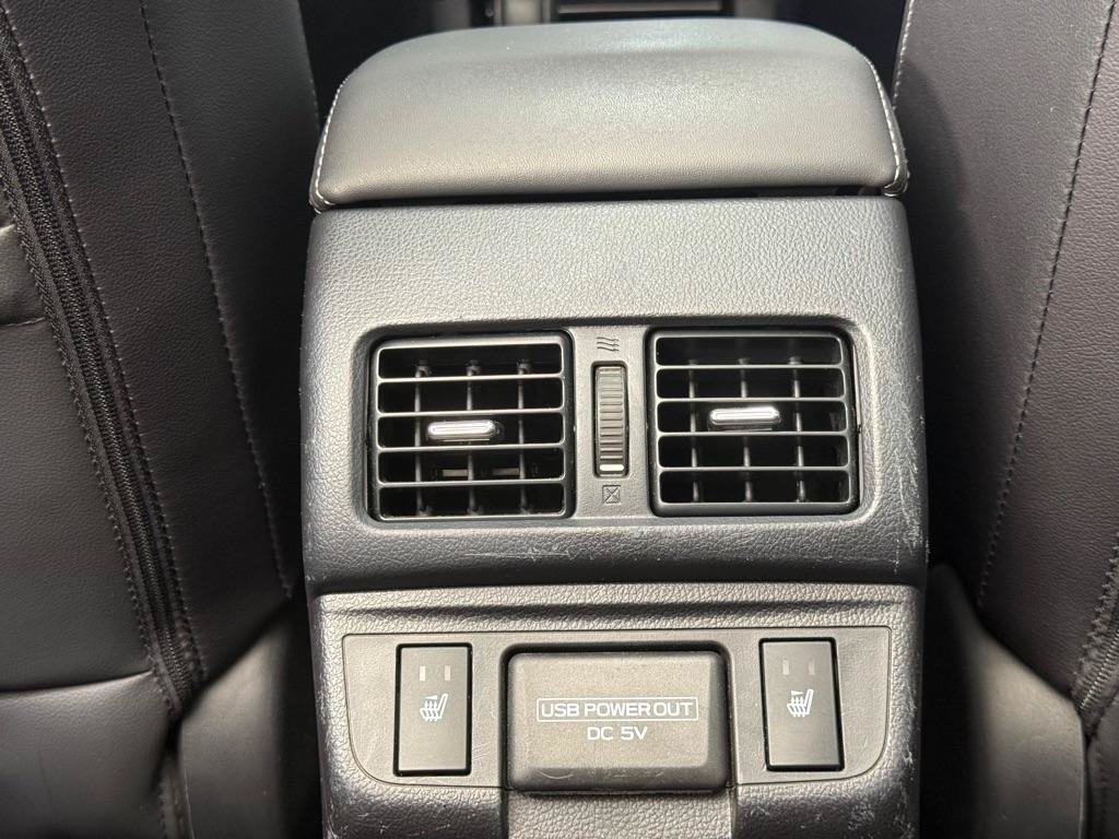 Used 2018 Subaru Legacy 3.6R Limited AWD/4WD image 28