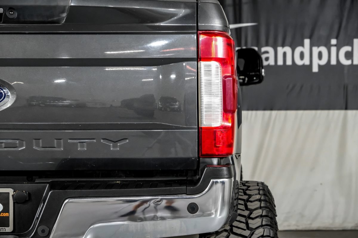 Used 2019 Ford F250 Lariat w/ Lariat Ultimate Package AWD/4WD image 43