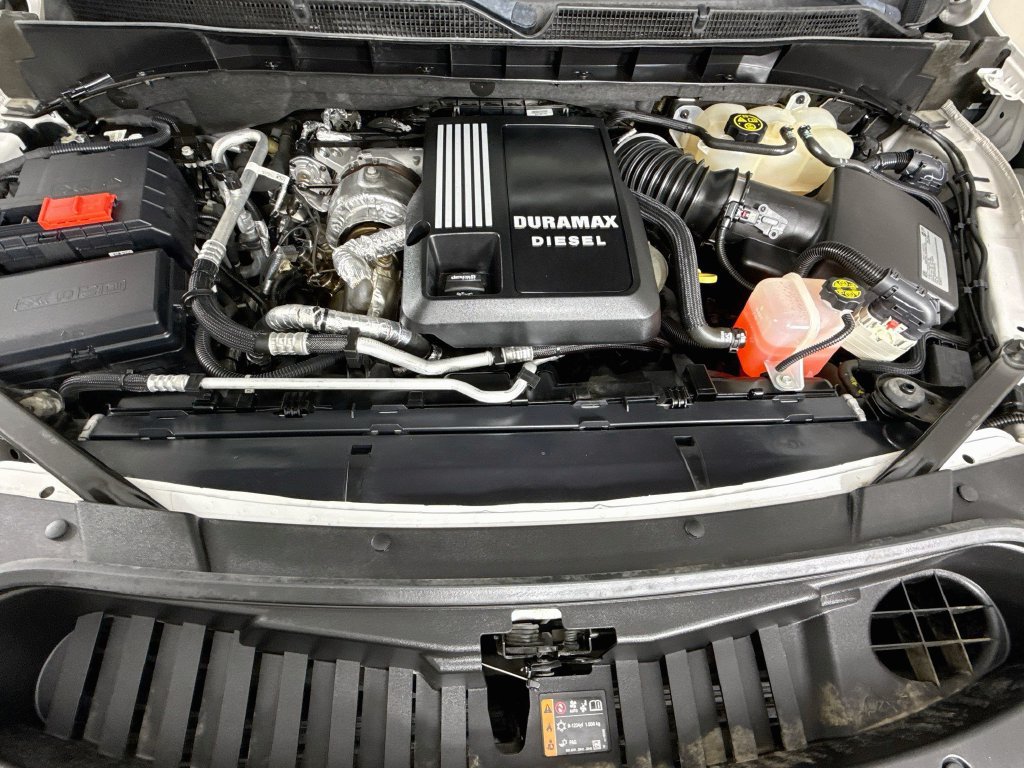 Used 2021 Cadillac Escalade Sport RWD image 34