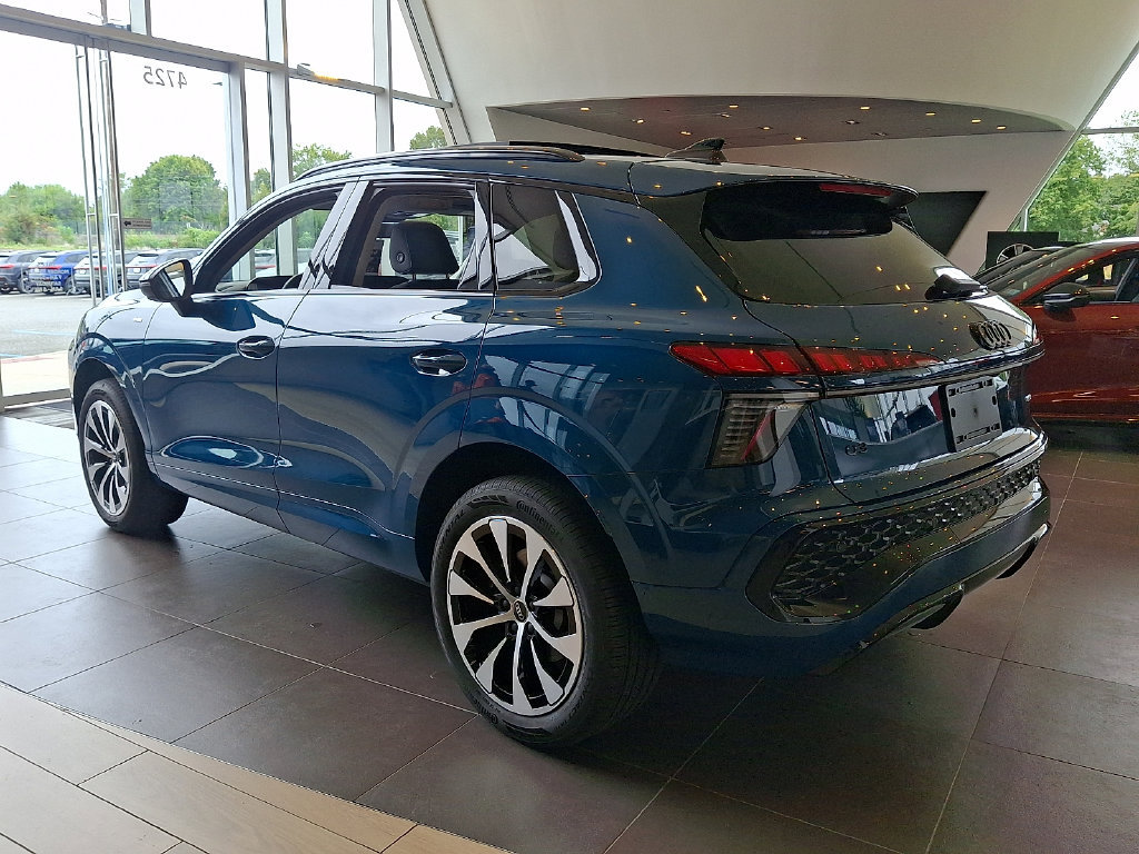 New 2026 Audi Q3 quattro 2.0T AWD/4WD image 6