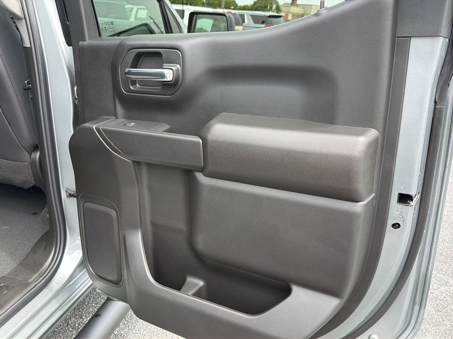 New 2026 Chevrolet Silverado 1500 Custom w/ Turbomax Blackout Package RWD image 15