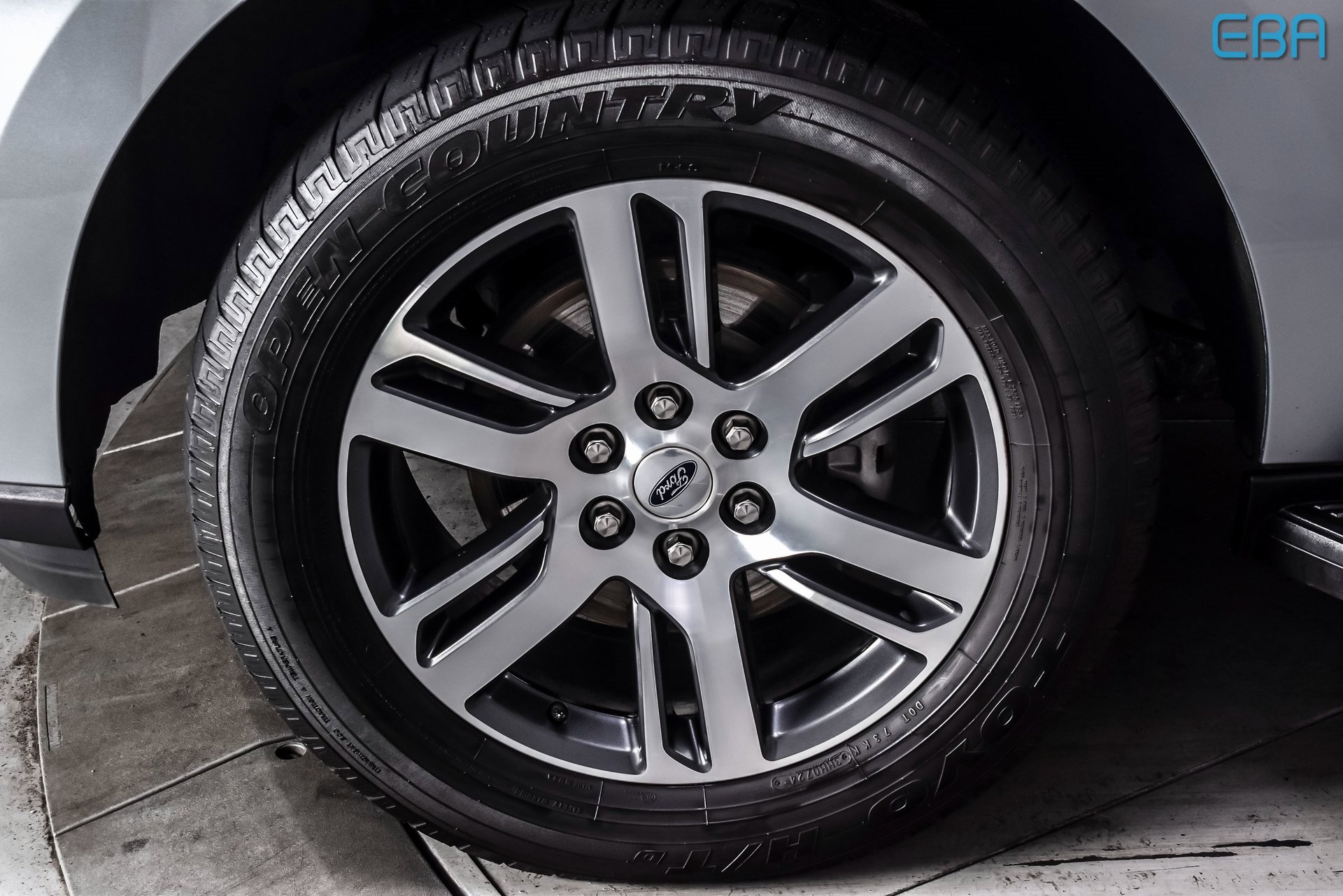 Used 2024 Ford Expedition Limited image 11