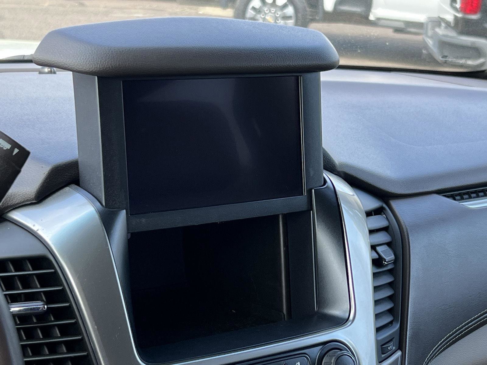 Used 2017 Chevrolet Tahoe LT w/ Luxury Package image 29