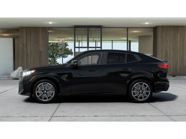 New 2026 BMW X2 M35i w/ Technology Package AWD/4WD image 4