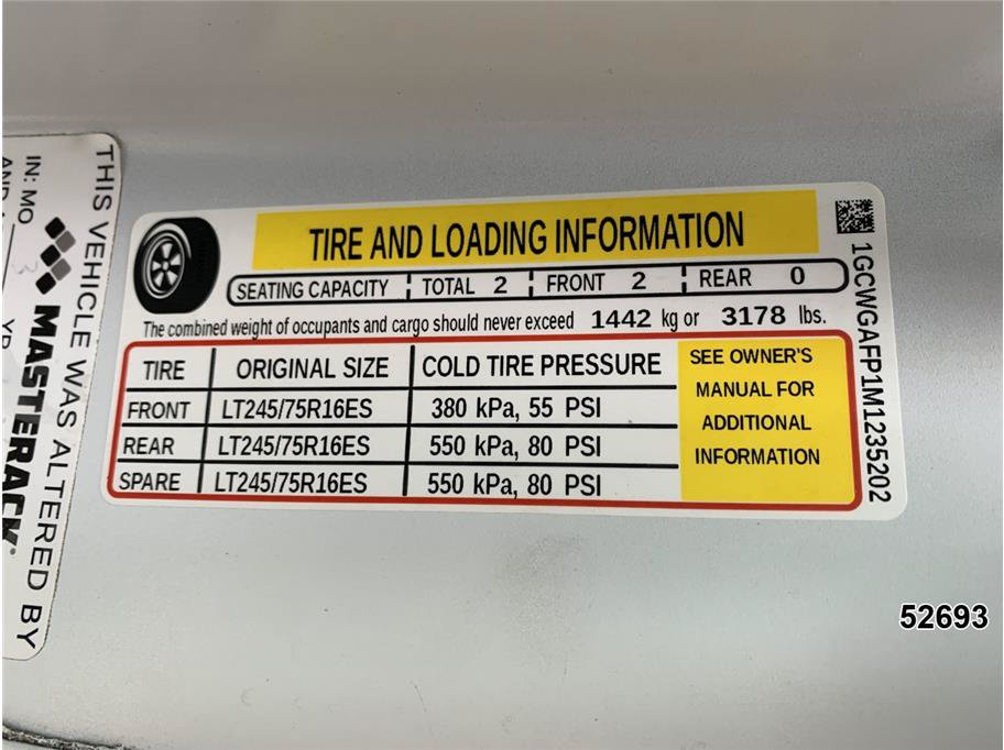Used 2021 Chevrolet Express 2500 RWD image 19