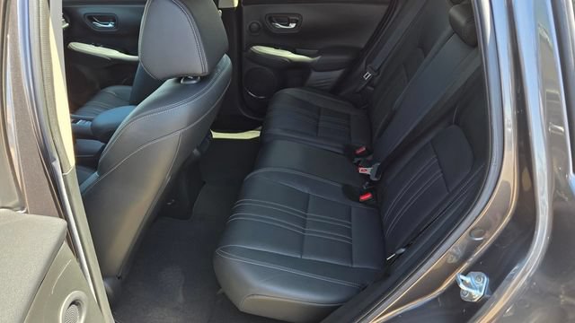 Used 2024 Honda HR-V EX-L image 11