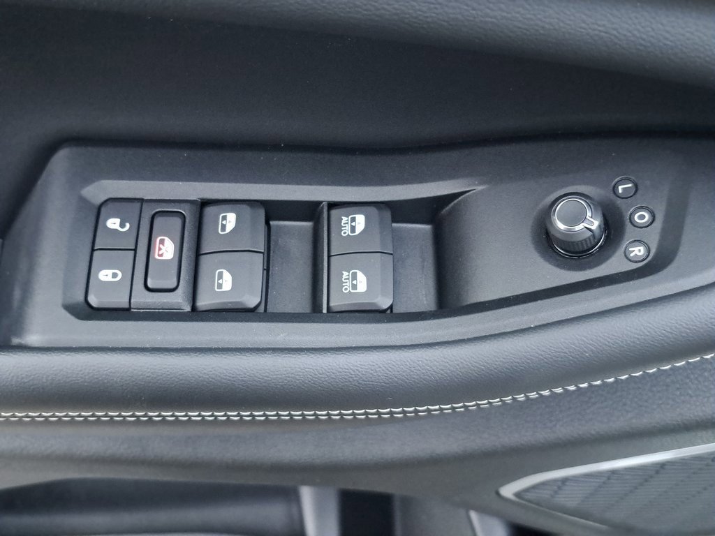 Certified 2023 Jeep Grand Cherokee L Limited image 31