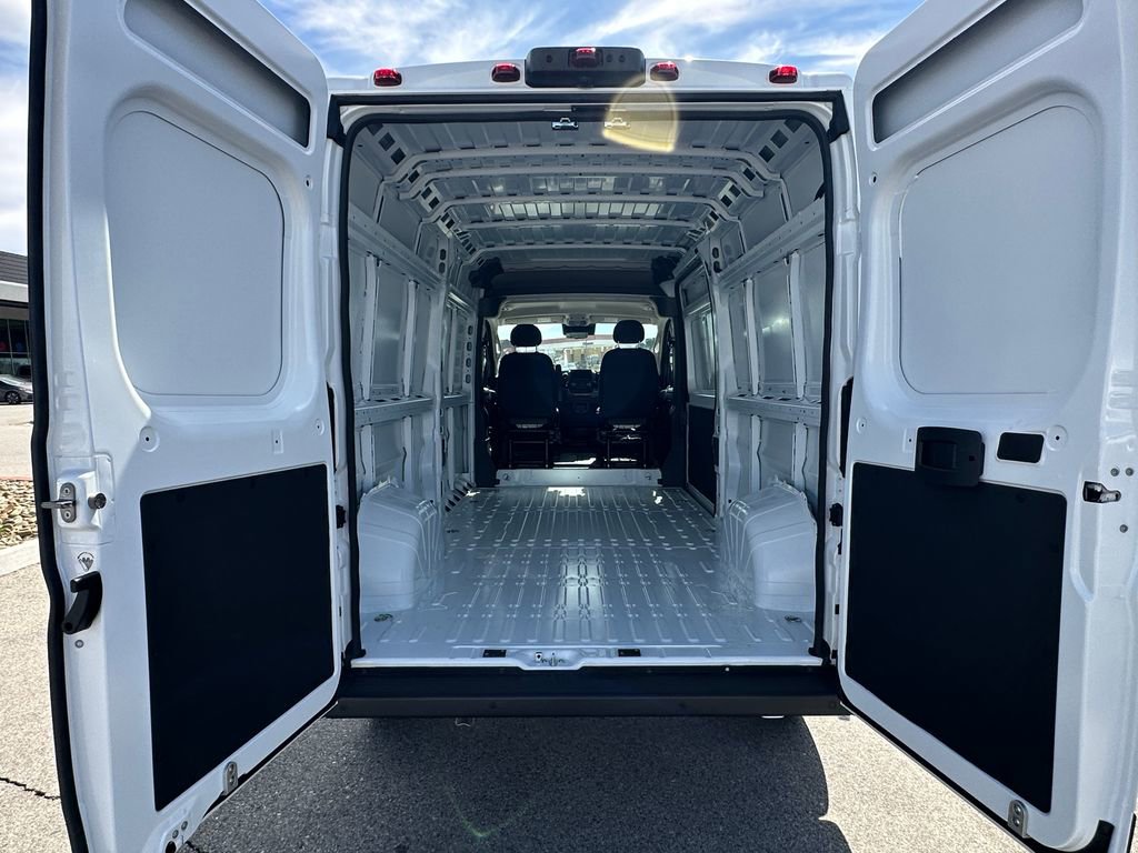 New 2026 RAM ProMaster 2500 image 18