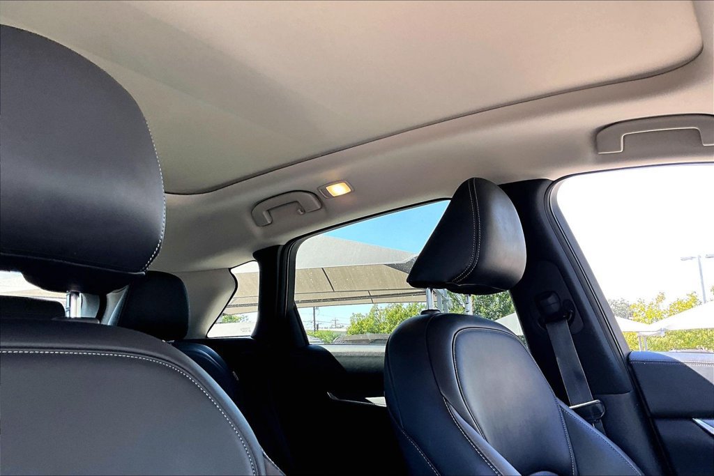 Used 2023 INFINITI QX50 Luxe FWD image 19