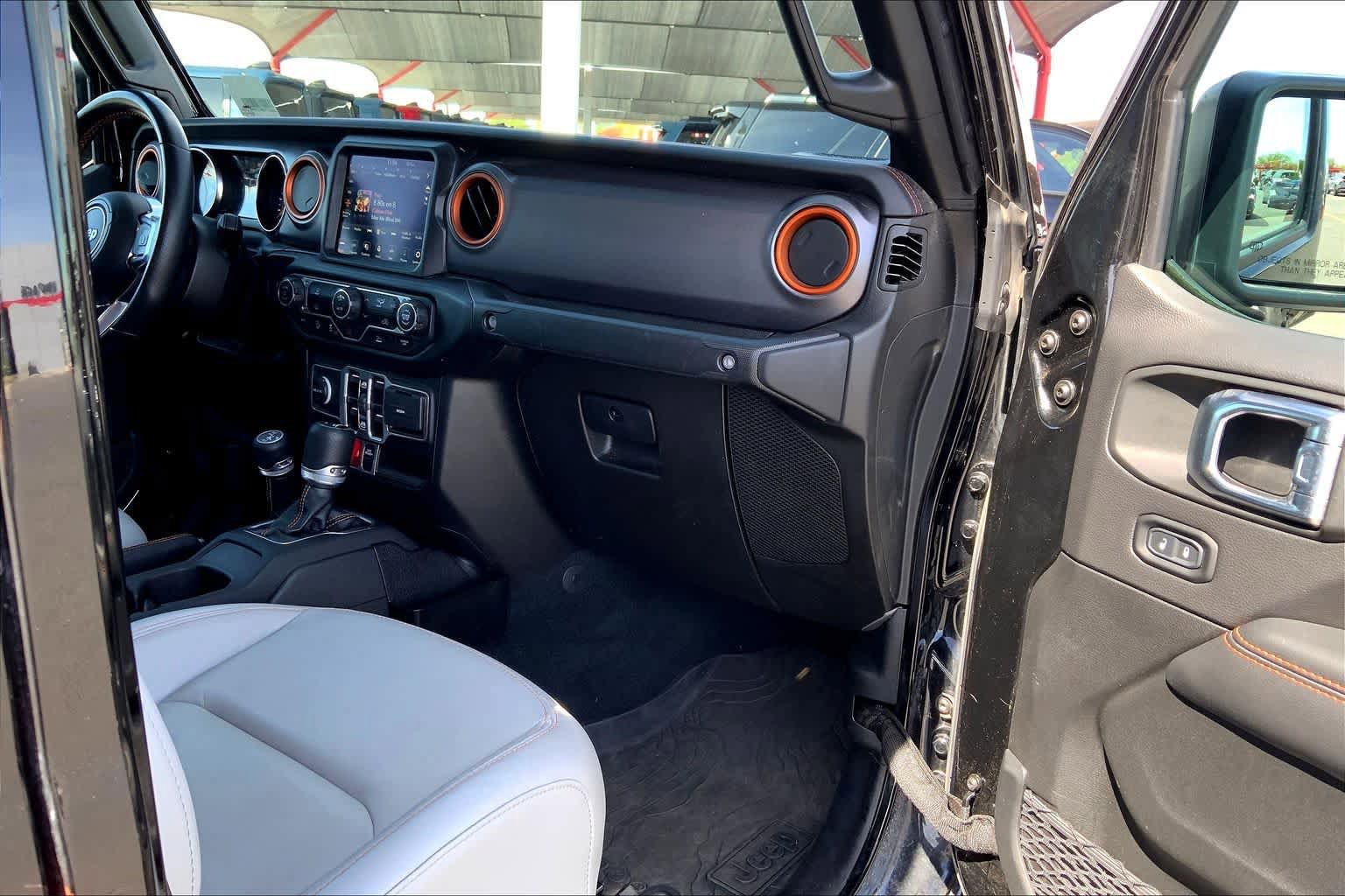 Used 2023 Jeep Gladiator Mojave w/ Trailer Tow Package image 19