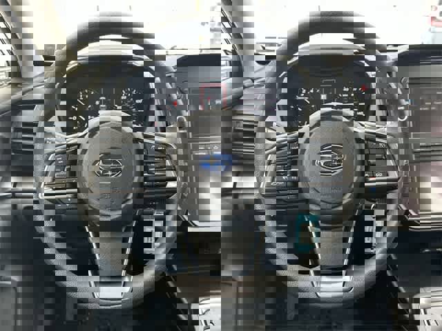 Certified 2025 Subaru Impreza 2.0i image 7