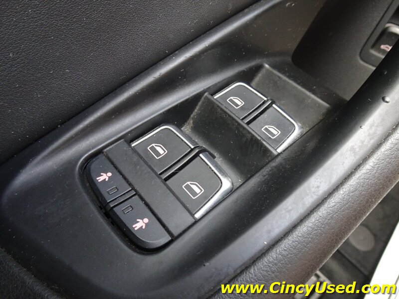 Used 2013 Audi S6 Prestige AWD/4WD image 22