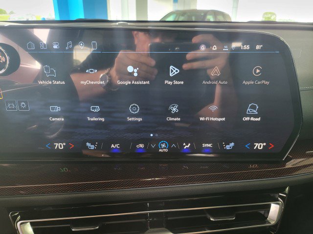 New 2026 Chevrolet Traverse Z71 w/ Driver Confidence Package image 4