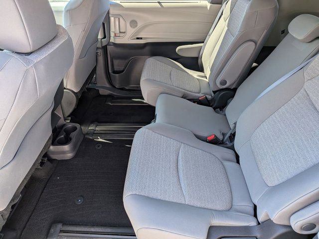 Certified 2024 Toyota Sienna LE image 16