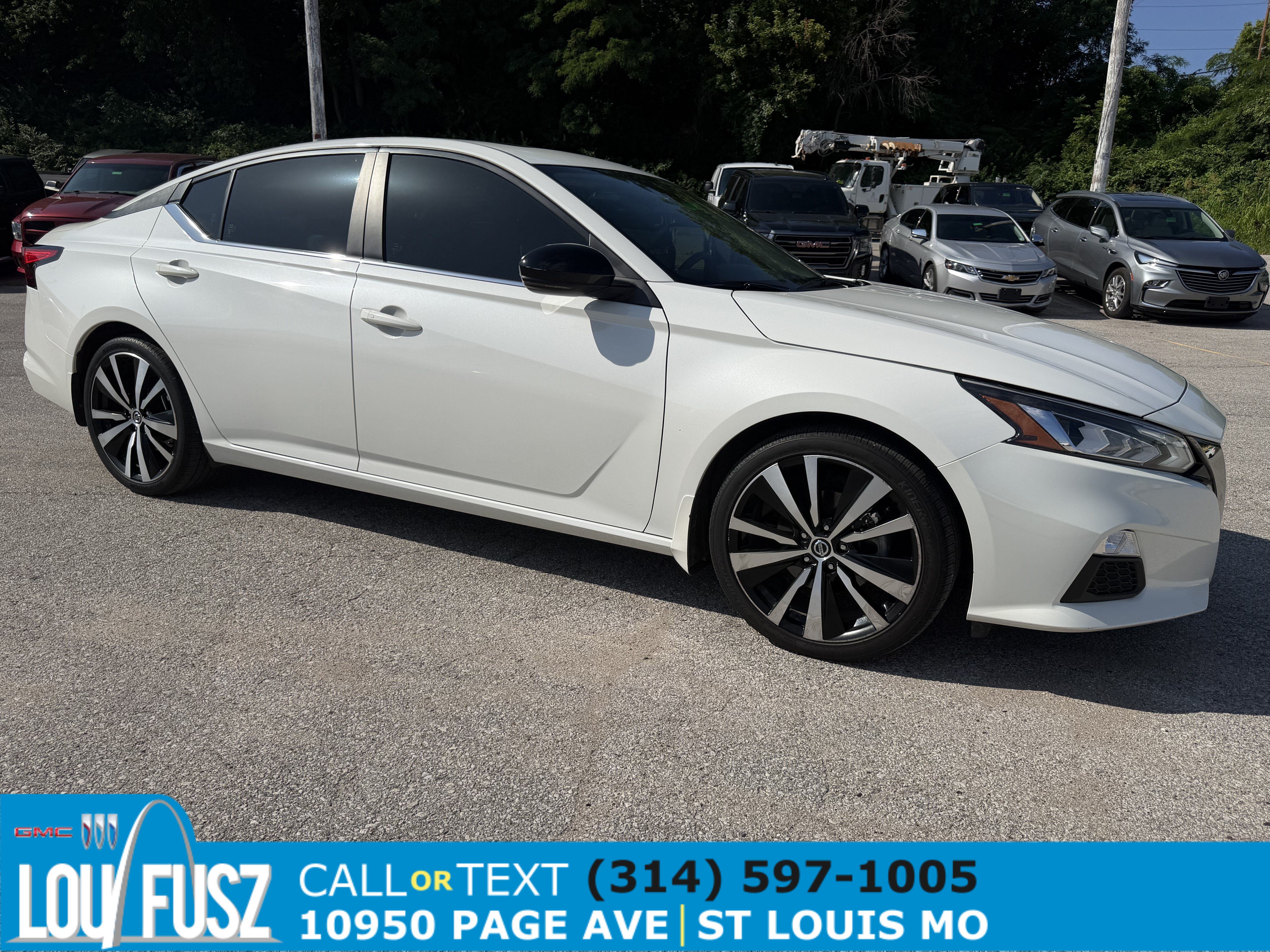 Used 2019 Nissan Altima 2.5 SR w/ SR Premium Package FWD image 1