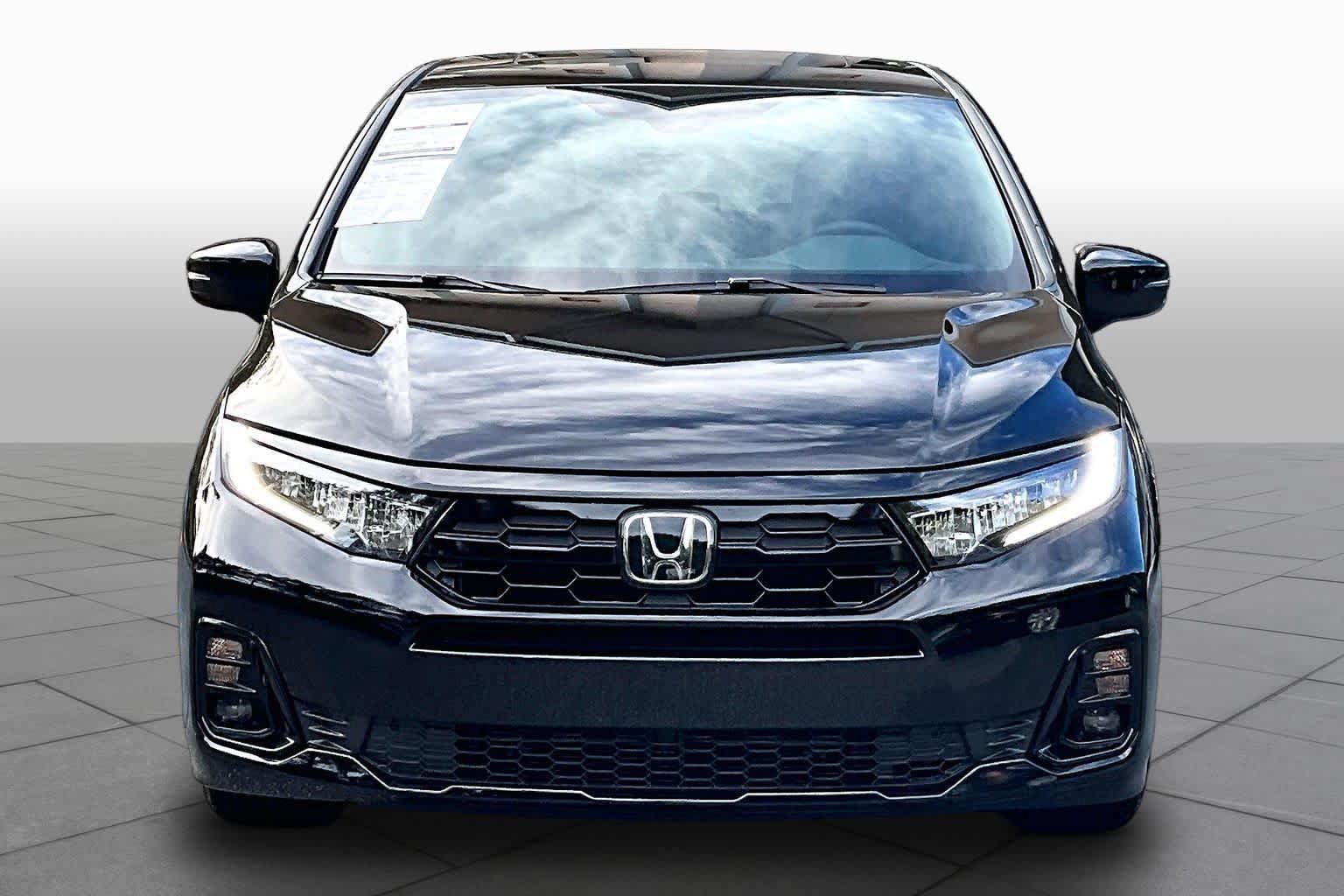 Used 2026 Honda Odyssey Sport-L image 4