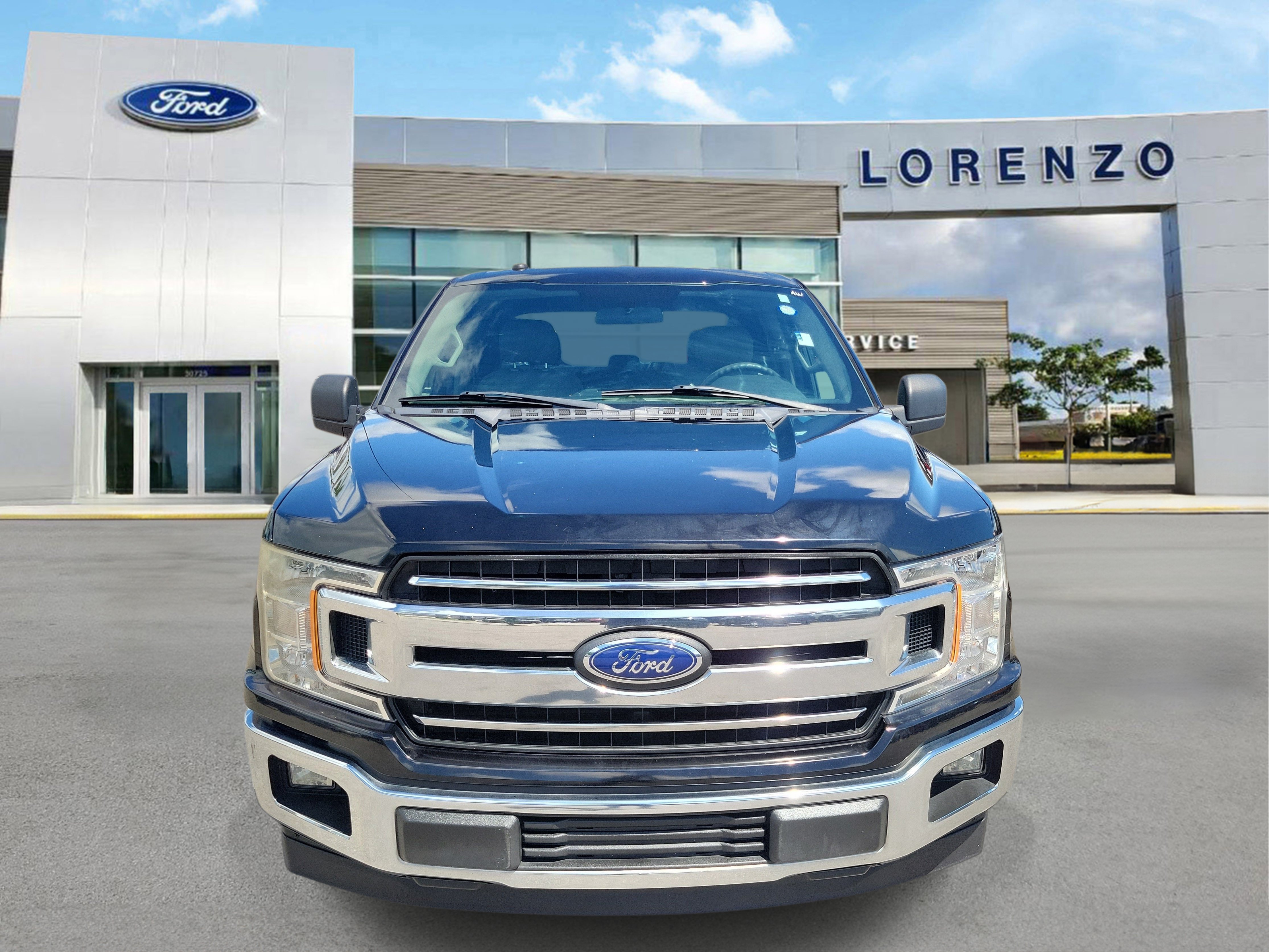 Used 2018 Ford F150 XLT RWD image 2
