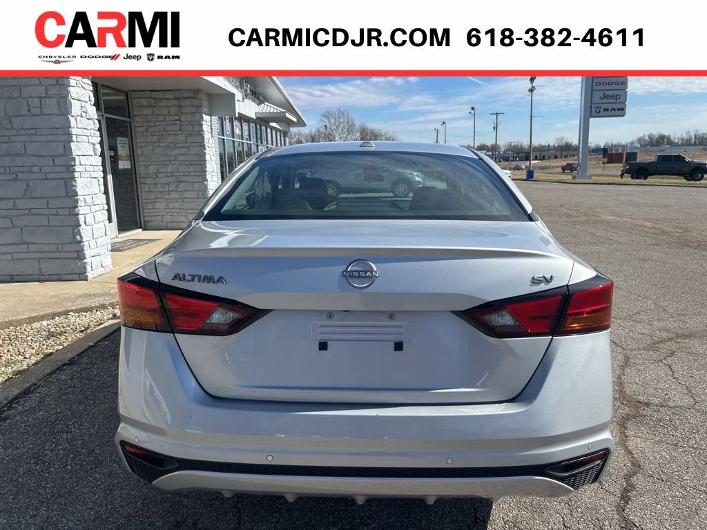 Used 2023 Nissan Altima 2.5 SV FWD image 5