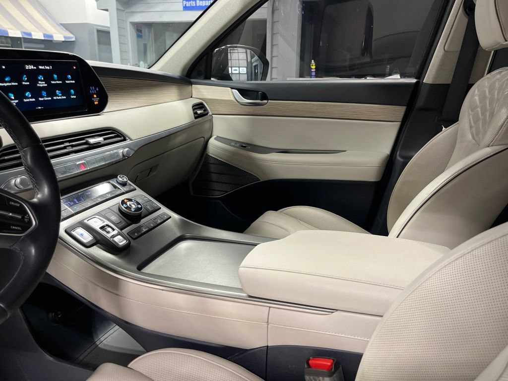 Used 2022 Hyundai Palisade Limited w/ Cargo Package AWD/4WD image 18